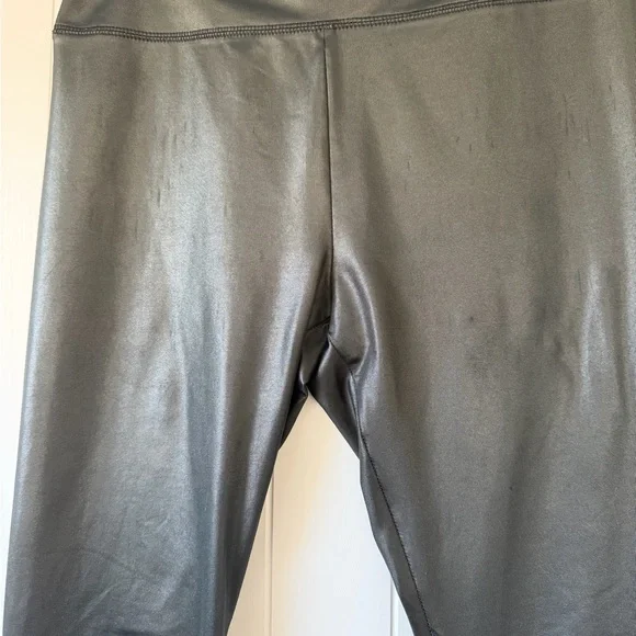 Wild Fable Black Faux Leather Leggings Size M High Rise Stretch Vegan - Picture 5 of 12